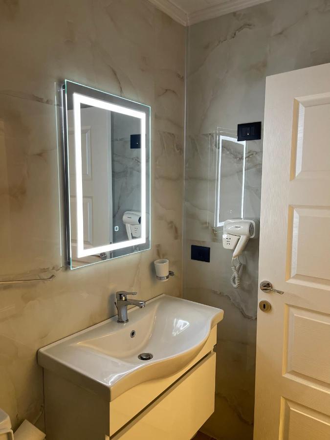 Daily Rent Studio Apartments Tiranë Ngoại thất bức ảnh