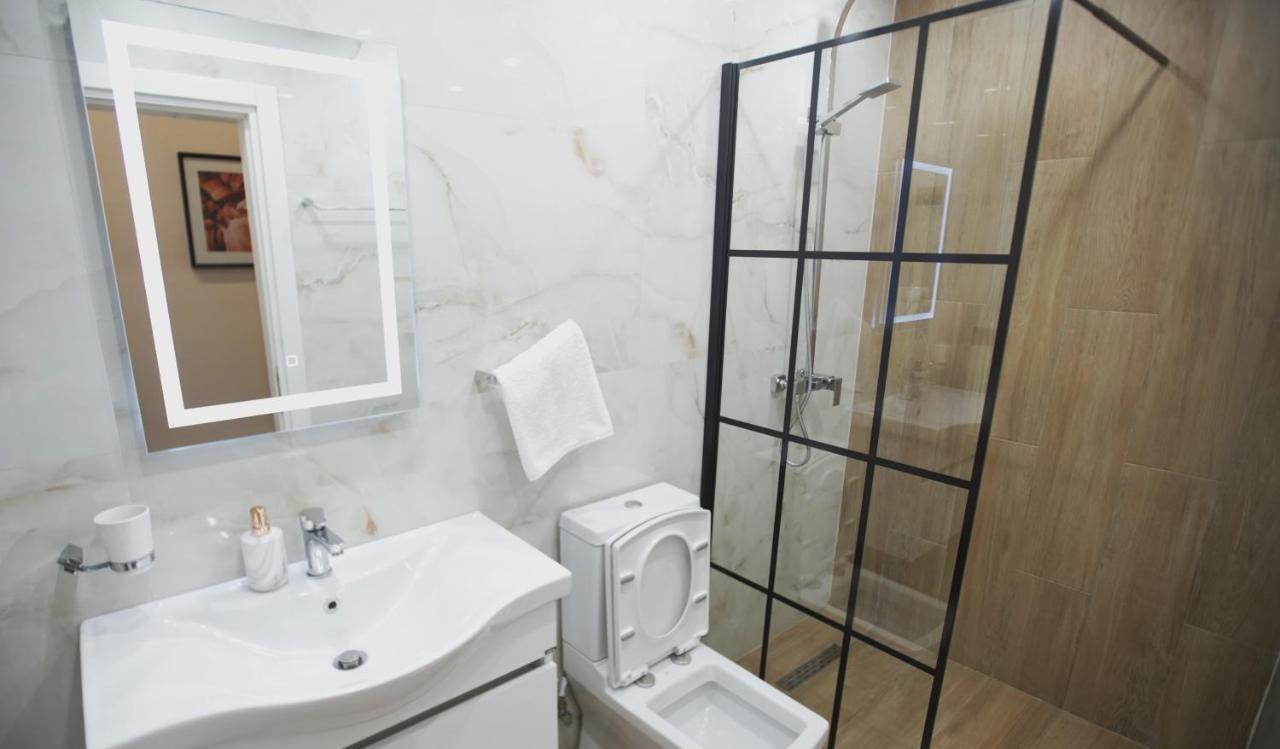 Daily Rent Studio Apartments Tiranë Ngoại thất bức ảnh