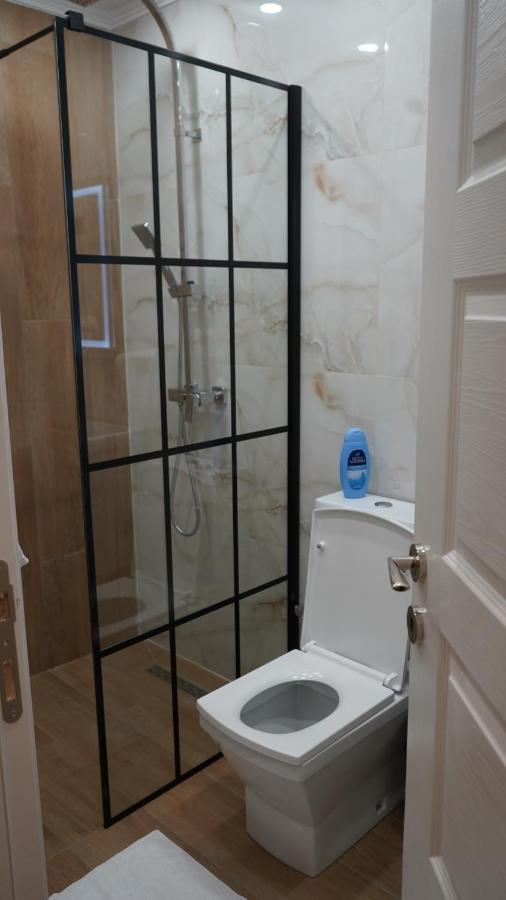 Daily Rent Studio Apartments Tiranë Ngoại thất bức ảnh