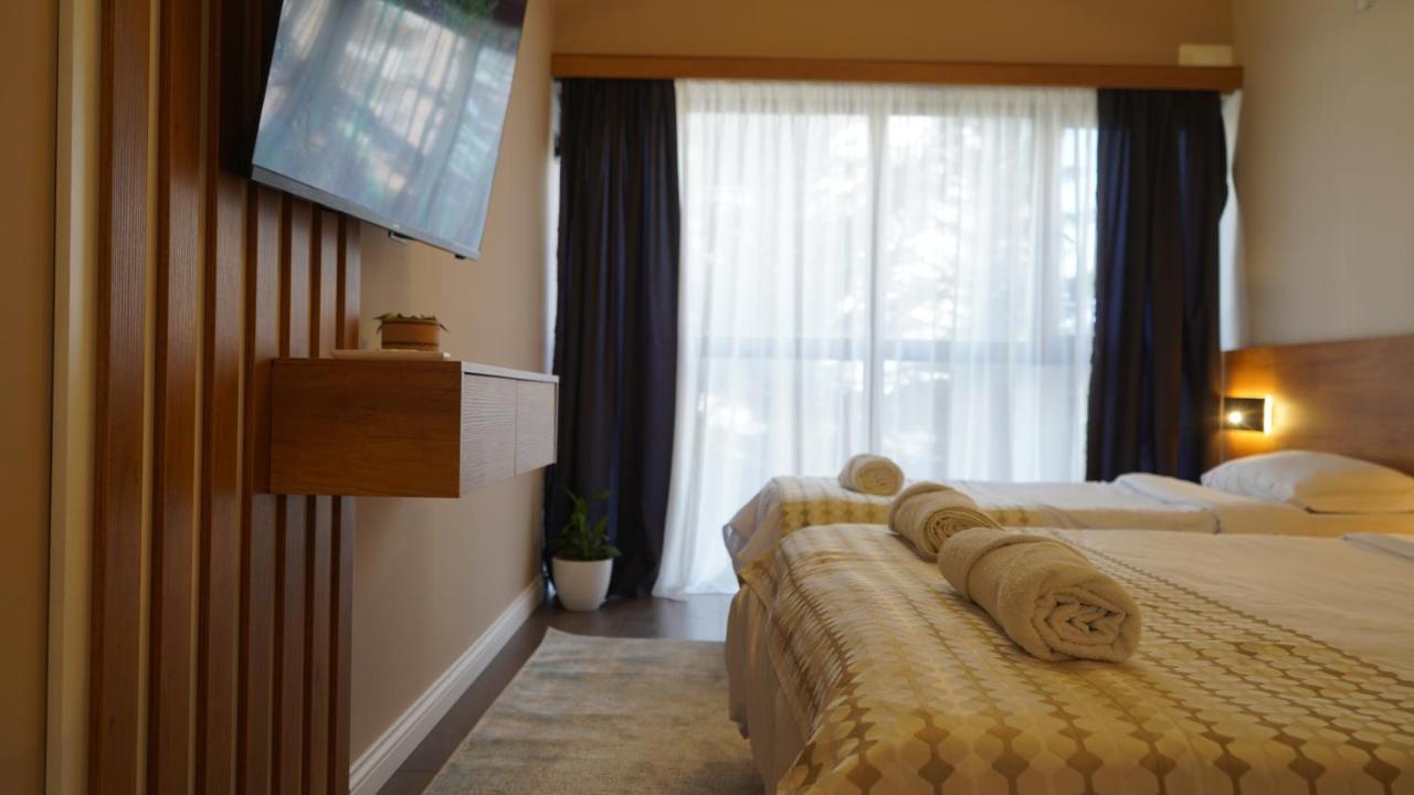 Daily Rent Studio Apartments Tiranë Ngoại thất bức ảnh