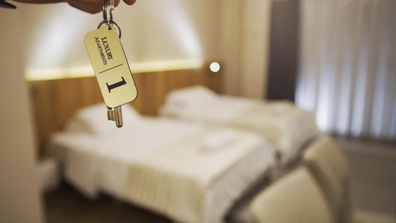Daily Rent Studio Apartments Tiranë Ngoại thất bức ảnh